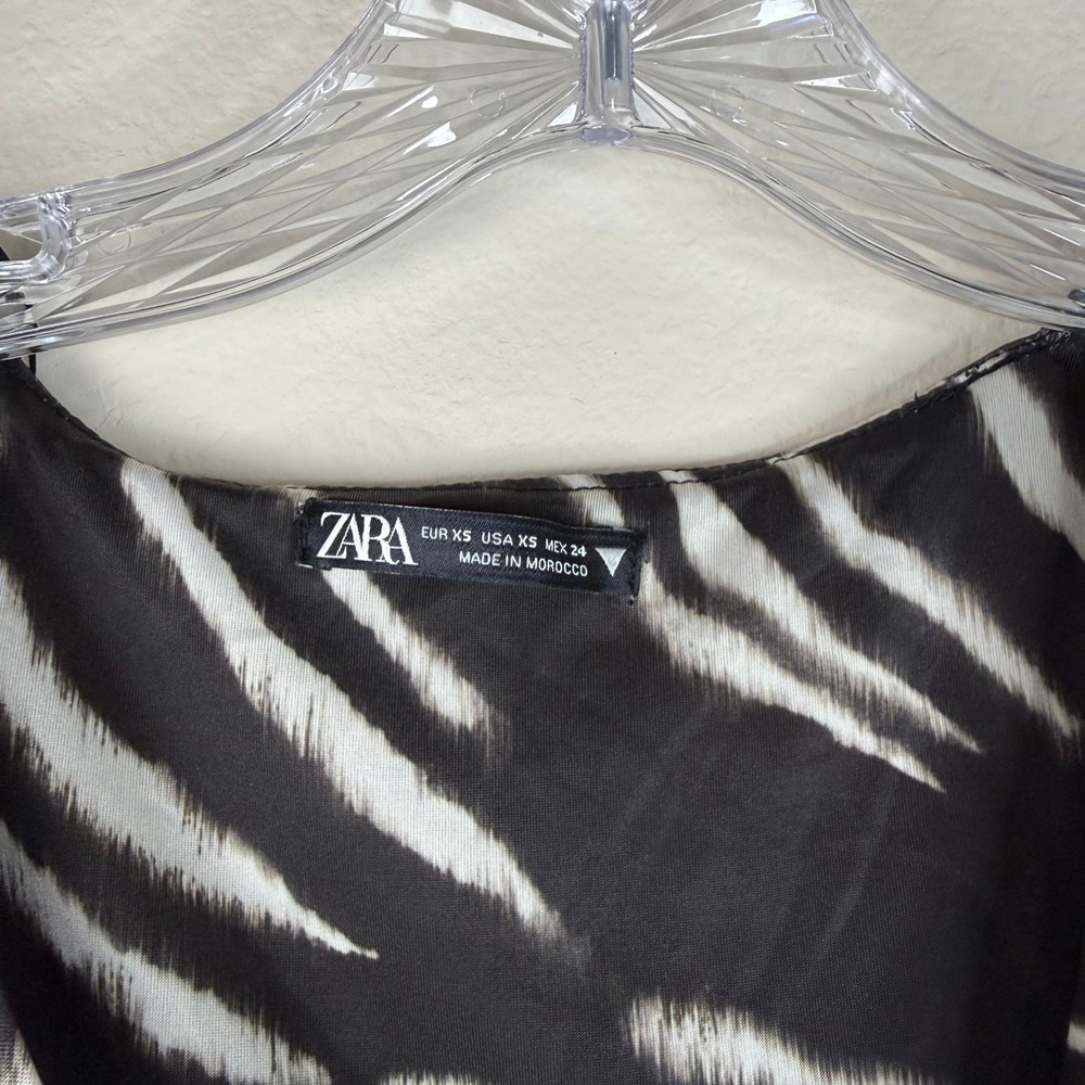 Zara Dress Womens XS Zebra Print Surplice V-Neck Long Sleeve Mini Fit & Flare - Picture 4 of 7
